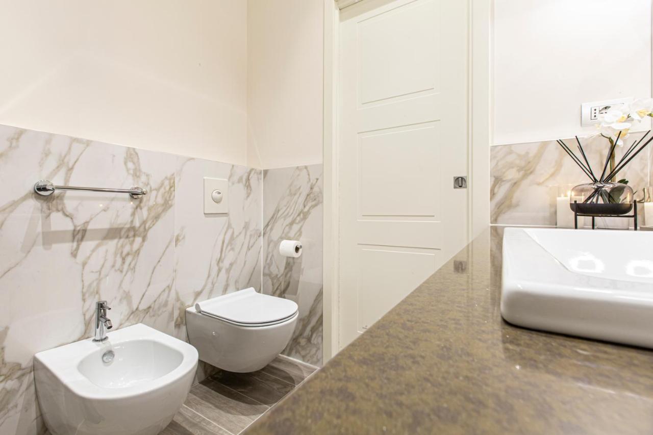 Duomo Terrace Studio R&R Milan Exterior photo